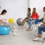Group,Of,Pregnant,Women,With,Midwife,At,Courses,For,Expectant