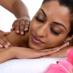 Woman,Getting,A,Getting,Relaxing,Massage,In,Salon